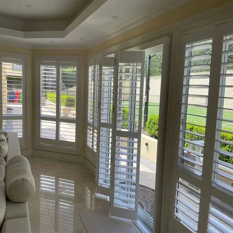 What are the precautions for choosing rainproof blinds ？